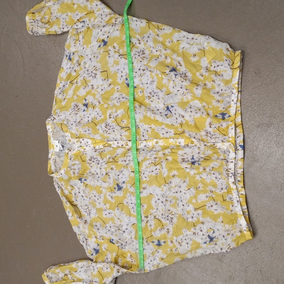 Anna Glover H&M Floral, 3/4 Length Sleeve, Button Up Blouse - Picture 2 of 12